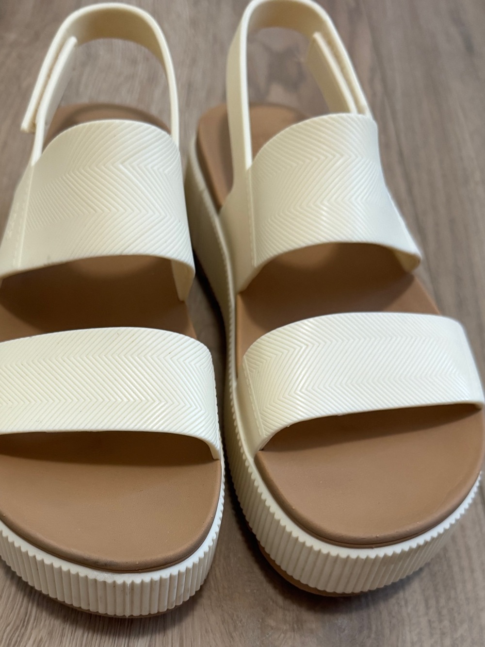 The Reef Water Vista Higher Women's Platform Sandals in Cloud Sz. 9 - Picture 6 of 14